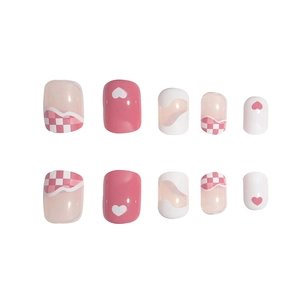 Pink and white heart checkerboard press-on nails set with sweet wave pattern design