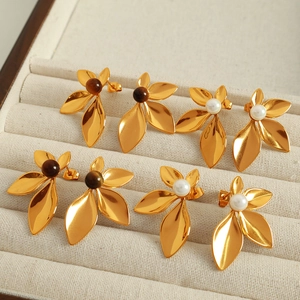 18K gold plated flower stud earrings set with natural stones and white pearls