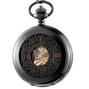 Klassische schwarze mechanische Taschenuhr mit goldenem Uhrwerk und römischen Ziffern
