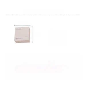 Detail view of pink square jewelry gift box showing 10x9.5cm dimensions and paper material