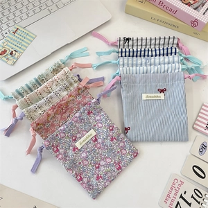 Lot de sacs de rangement en coton à cordon avec motifs floraux et rayures variés
