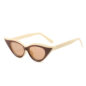 Lunettes de soleil œil de chat à monture marron et beige avec verres marron clair