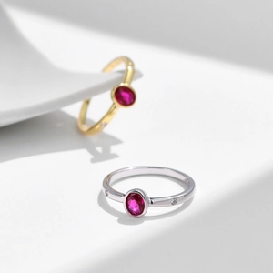 Bagues exquises en argent S925 avec rubis en finitions dorée et argentée