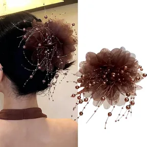 Pince à cheveux fleur de pivoine élégante avec glands en perles pour femmes