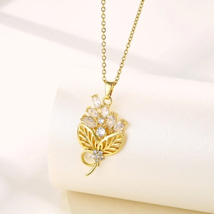 Flower Leaf Pendant Necklace 18K Gold Plated Stainless Steel Zircon Geometric Clavicle Chain Elegant Simple Women Jewelry