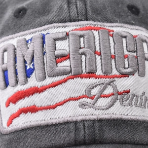 Casquette de baseball en denim délavé avec broderie drapeau américain et lettrage 3D