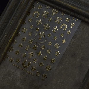 Adesivi per unghie 3D oro stile gotico con croci e gigli vintage su foglio modello MS-146