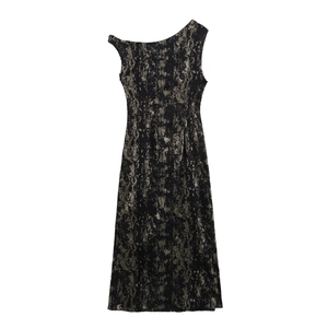 Elegant sleeveless one-shoulder bodycon dress with gold foil texture in black