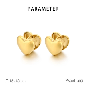 Detail view of 15x13mm gold heart-shaped earrings with size and weight specifications