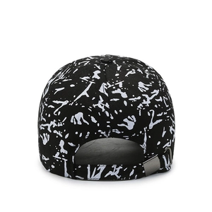 Casquette de baseball en coton noir style streetwear avec graffiti et boucle en métal