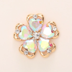 Charm fiore gatto in cristallo scintillante con strass cuore AB su base dorata