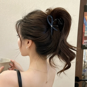 Pince à cheveux élégante en denim noir avec nœud pour coiffure en queue de cheval femme