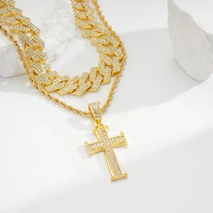 Cross Pendant Necklace Zinc Alloy Full Rhinestone Iced Out Cuban Chain Hip Hop Luxury Jewelry For Men