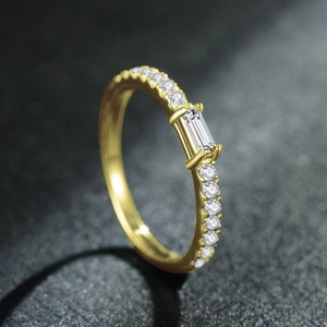 Luxurious S925 silver ring with radiant baguette cut diamond and pavé side stones