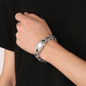 Retro punk style stainless steel chain bracelet with antique silver finish for men