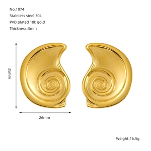 Detailed dimensions of 18K gold plated stainless steel spiral seashell earrings