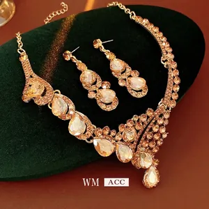 Bijoux De Luxe Vintage Collier Et Boucles D'oreilles Strass Goutte D'eau Coupe Poire Alliage Style Palais Rétro Élégant Femmes