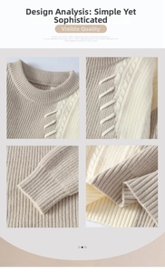 Details von Zopfmustern und weißen Schnürbändern auf dem beigefarbenen Strickpullover