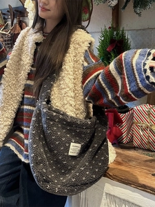 Dark grey plush heart tote bag with fleece texture for winter shopping and casual wear