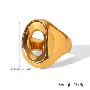 Detailed view of chunky hollow gold ring with dimensions showing 2.1cm height and 10.6g weight