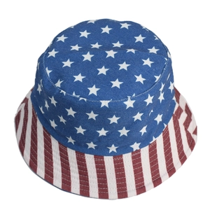 Reversible bucket hat for women with American flag stars and stripes sun protection design