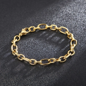 Minimalist gold stainless steel chain bracelet featuring textured links and lobster clasp