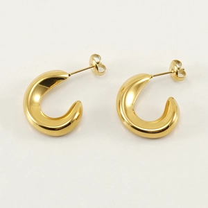 Minimalist C-shaped 18K gold plated stainless steel hoop earrings on white background