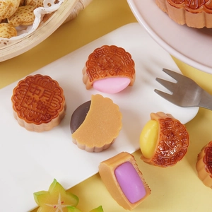 Realistisches PVC-Mondkuchen-Anti-Stress-Spielzeug mit bunten Füllungen für das Mondfest