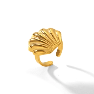Elegant 18K gold-plated stainless steel open ring featuring a polished seashell design