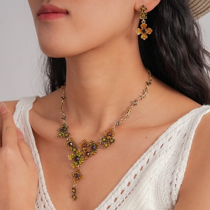 Vintage Floral Necklace And Earrings Alloy Rhinestone Colorful Crystal Cross Pendant Jewelry For Women