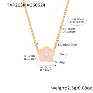 Detail van roze bloemenketting met afmetingen en zirkoon roestvrij staal materiaal