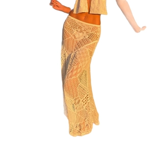Gonna lunga all'uncinetto beige bohémien con design traforato e taglio a sirena