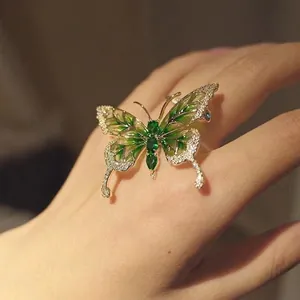 Elegant Butterfly Brooch Alloy Enamel Rhinestone Inlaid Pins Vintage Jewelry Accessories For Women Party Wedding Gift