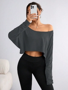Chic dark gray off-shoulder crop top T-shirt with long sleeves for a slim fit style
