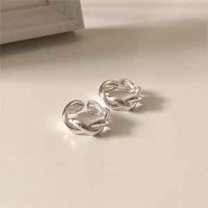 Minimalist 925 sterling silver intertwined rope rings with a polished finish and elegant look