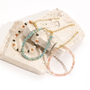 Détails de bracelets de perles en pierre naturelle style bohème avec fermoirs en métal