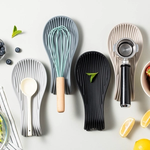 Repose-cuillère en silicone en forme de feuille pour ustensiles de cuisine