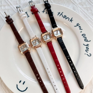 Retro square ladies watch set with rose gold octagonal cases and multi-color leather straps
