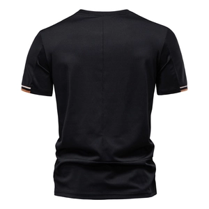 Men's black short-sleeve T-shirt featuring a vertical back seam and striped cuffs