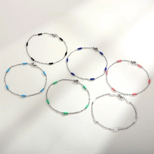 Bracelets en perles d'acier inoxydable en six couleurs d'émail au style minimaliste