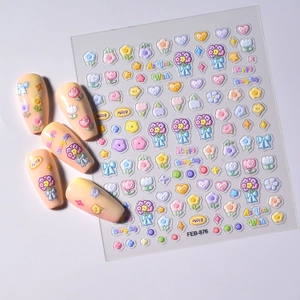 Détail de stickers à ongles 5D gaufrés avec motifs de tulipes et tons de couleurs macaron