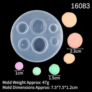 Macro view of 6-cavity macaron silicone mold with dimensions and detailed cake cavity sizes