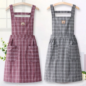 Cute cotton apron with bear embroidery and large pockets in red and grey plaid style