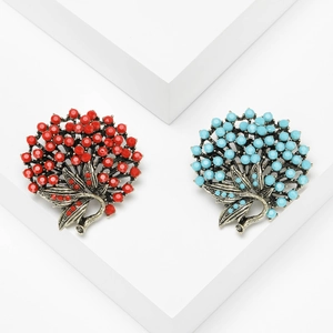 Vintage Alloy Floral Brooch Pin With Artificial Pearls Rhinestone Berry Plant Turkey Style Antique Bronze Brooch For Women Jewelry Accessories
