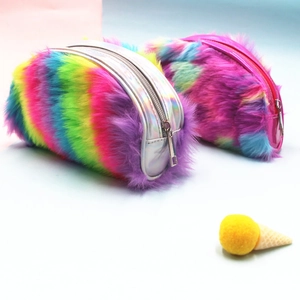 Rainbow Plush Makeup Bag Holographic Faux Fur Cosmetic Pouch Large Capacity Zippered Stationery Organizer For Women Girls Colorful