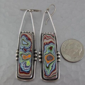 Retro geometric earrings with colorful fordite texture in silver rectangular frame