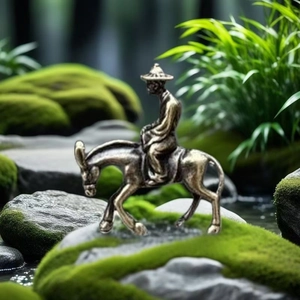 Figurine rétro en cuivre de voyageur sur un âne pour bonsaï et micro paysage zen