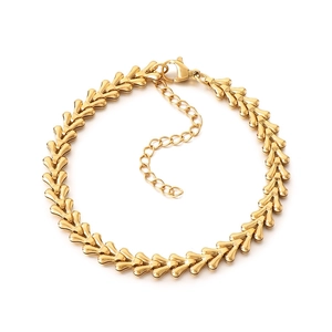 Minimalist gold wheat chain bracelet in stainless steel with adjustable lobster clasp
