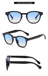 Trois angles de lunettes de soleil rondes noires avec verres dégradés bleu-jaune et rivets métalliques