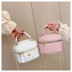 Quilted mini handbags in white and pink with gold chain straps for kids and mothers